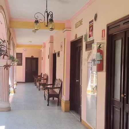 Hotel Chaparral Panajachel Luaran gambar